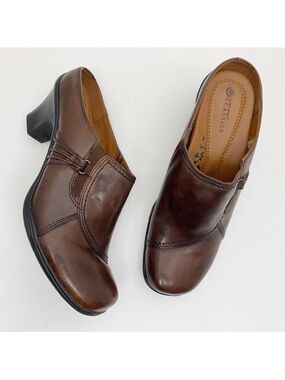 EARTH SPIRIT Classics Emma Brown Leather Slip On Heeled Clogs Women's Size 7.5